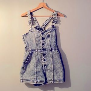 Volcom acid wash short jean overalls